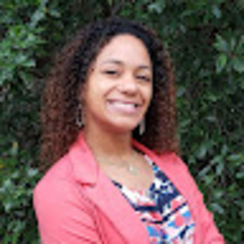 Meet your Posher, Hayley allison